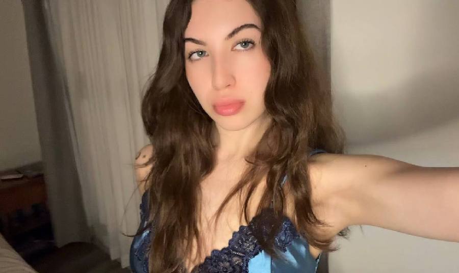 Photo Amber in Surakarta