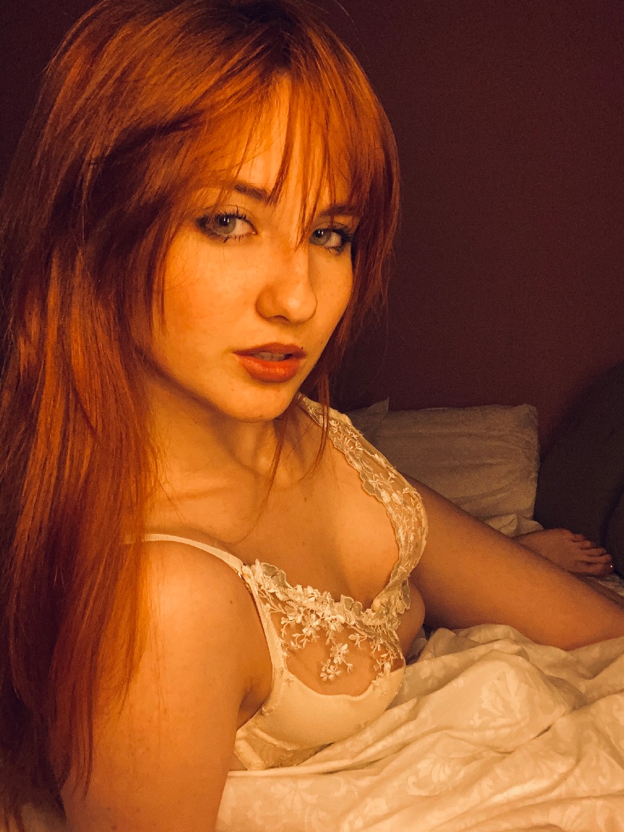 A playful frame from Nata — online in Surakarta