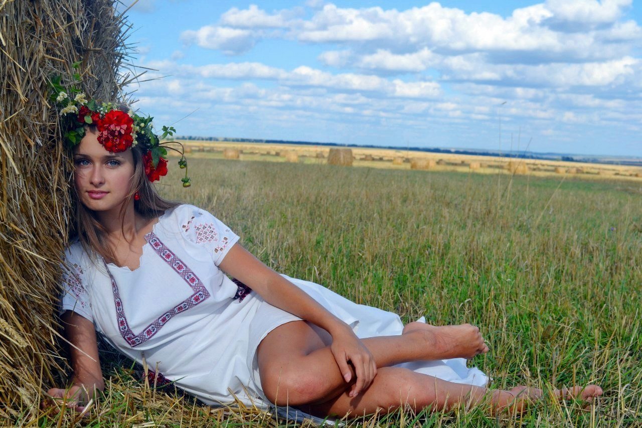 Slavic girls in Surakarta