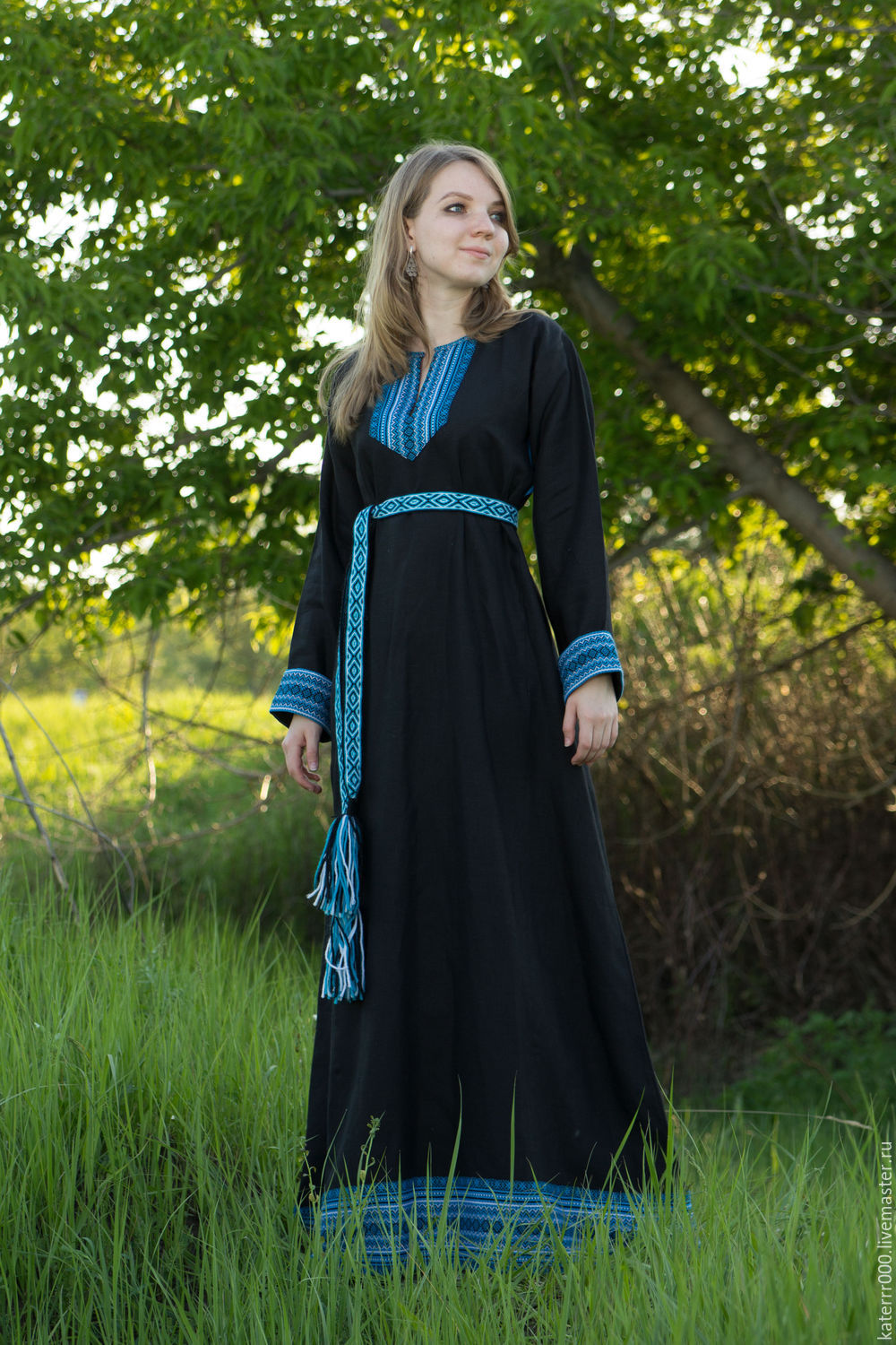Women in Slavic costumes in Surakarta
